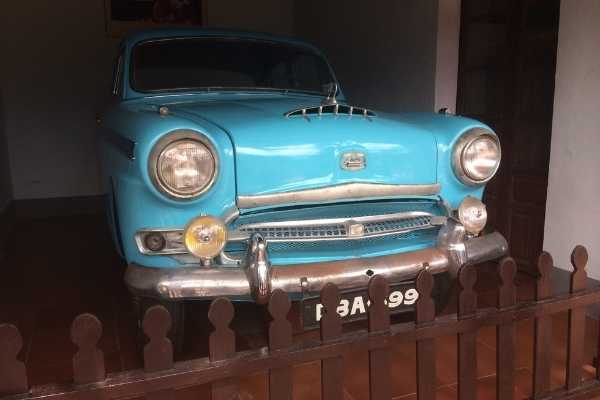 things to do in hue monks car