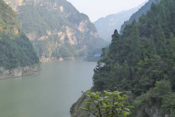 Views of the Yangtze from the Jiuwan Stream