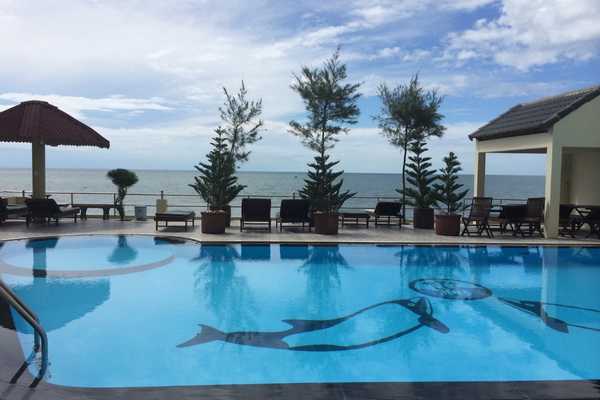 things to do in mui ne chill out at a hotel with a pool