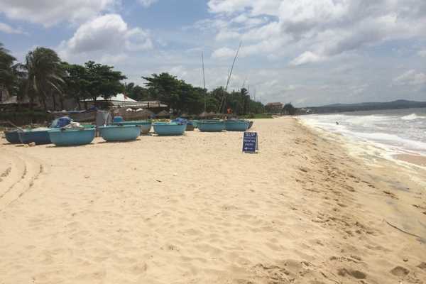 things to do in mui ne chill out on the beach