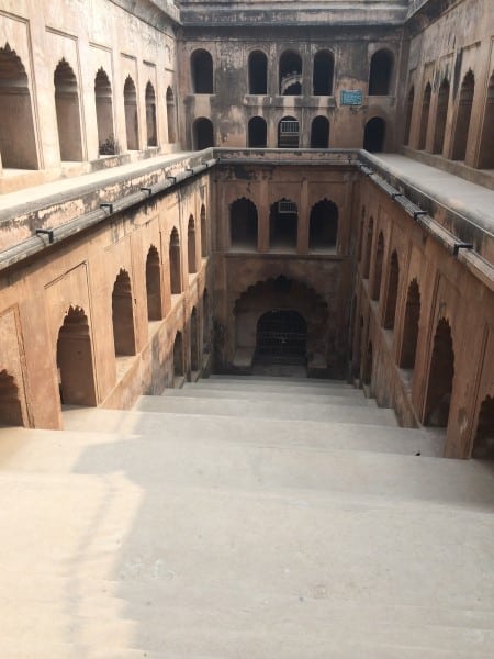 Lucknow-Bara-Imambara-The-Stepwell