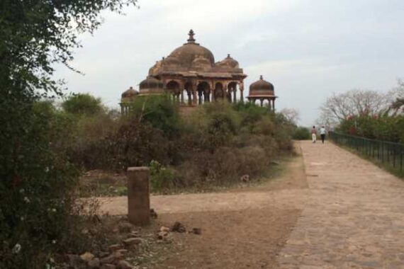 How to Visit Ranthambore Fort what to see how to get here