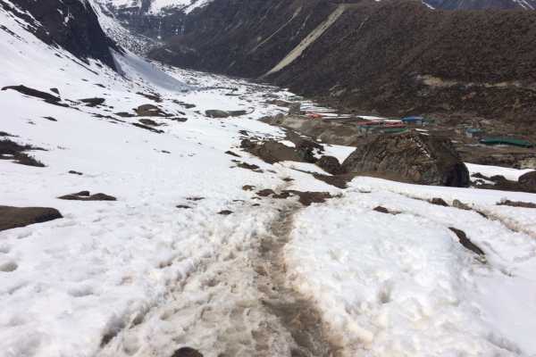 Dhole to Machhermo snow and mud