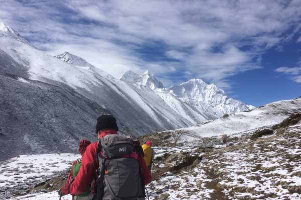 Dingboche to Deboche Trail