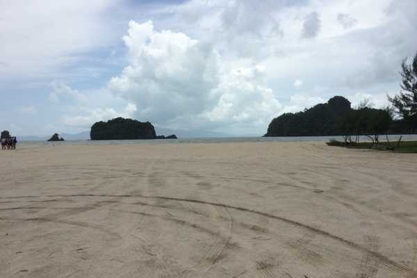 things to do on langkawi tanju rhu beach