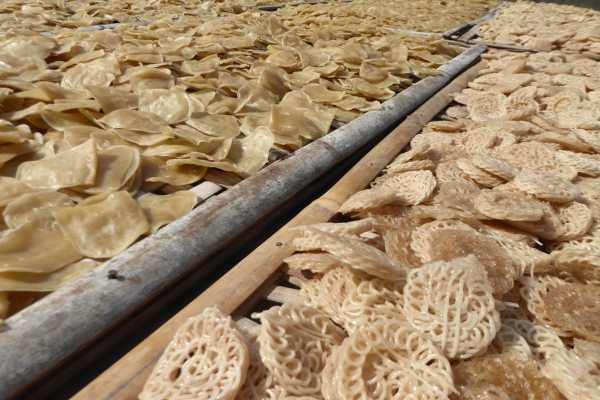 Krupuk drying outside