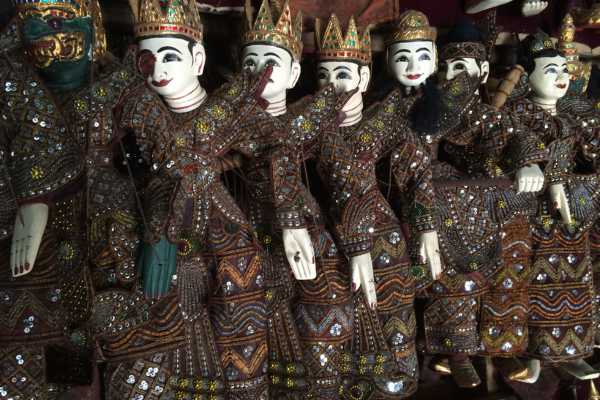Amazing craftmanship in Mandalay