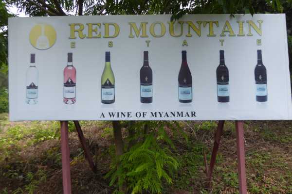 Red Mountain winery at Inle lake