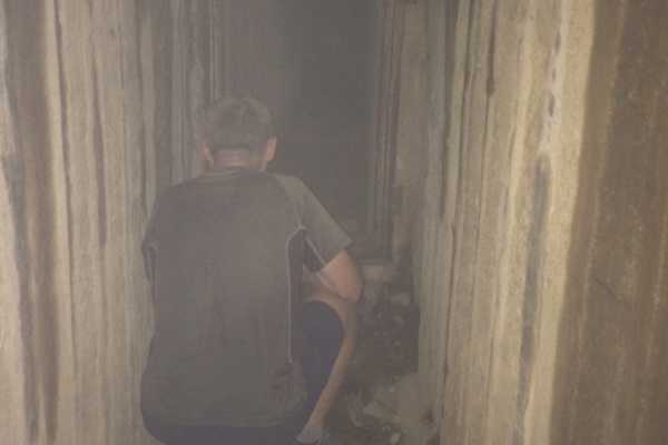 Cave in plain of jar sites