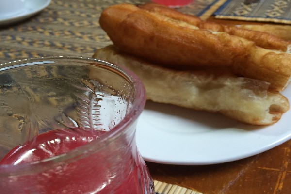 Cha Kway Doughnuts for Breakfast in Myanmar
