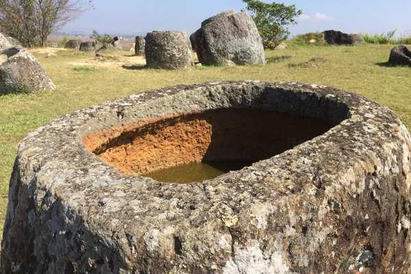 Visit the Plain of Jars Laos jars at plain of jars site 1