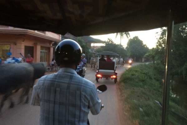 Remorks from outskirts of Siem Reap to Hotel
