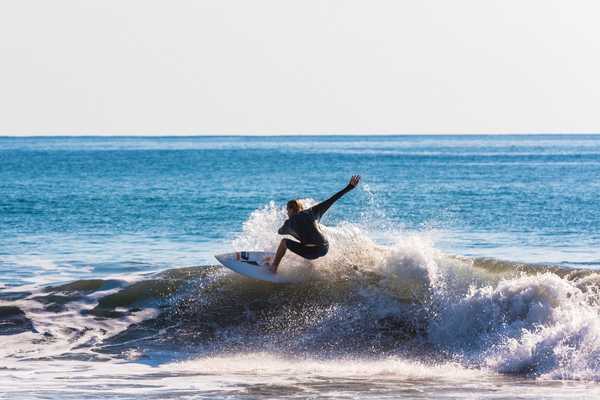 things to do in tamarindo go surfing