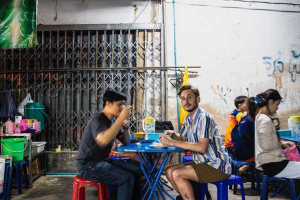 bangkoks hidden gems street food