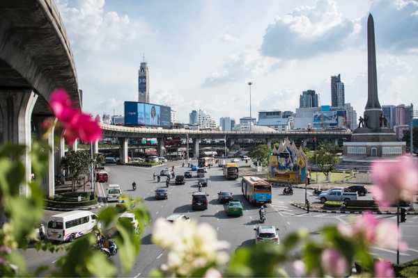 bangkoks hidden gems victory monument
