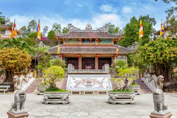 Long Son Pagoda Nha Trang