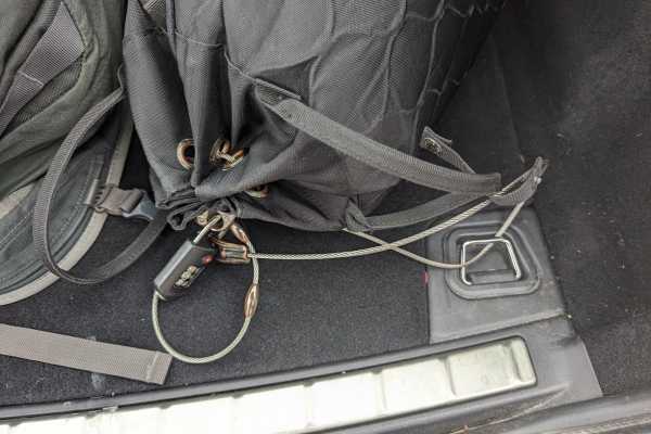 Using a portable safe in a swedish rental car
