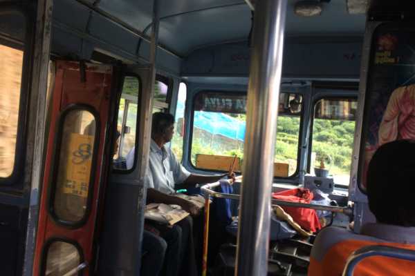 Bus from Nanu Oya to Nuwara Eliya