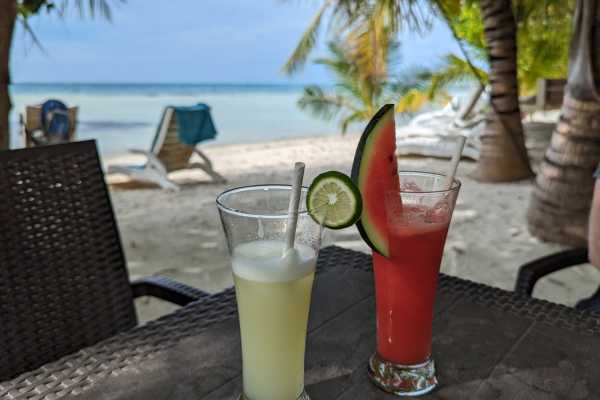 Fruit Juice on Dhiffushi