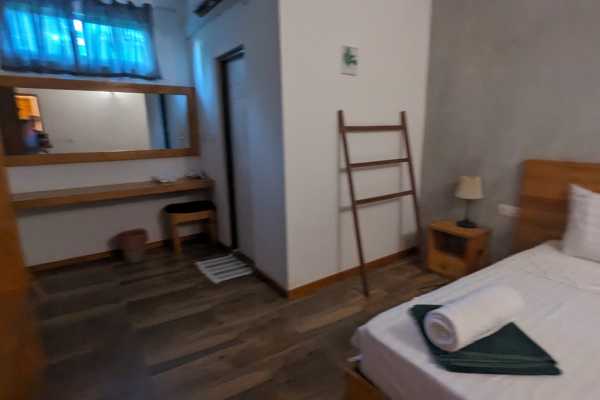 Isla Dhiffushi Room