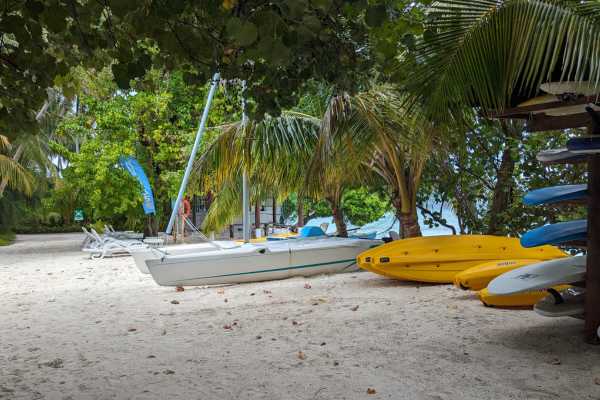 Watersports at Malahini