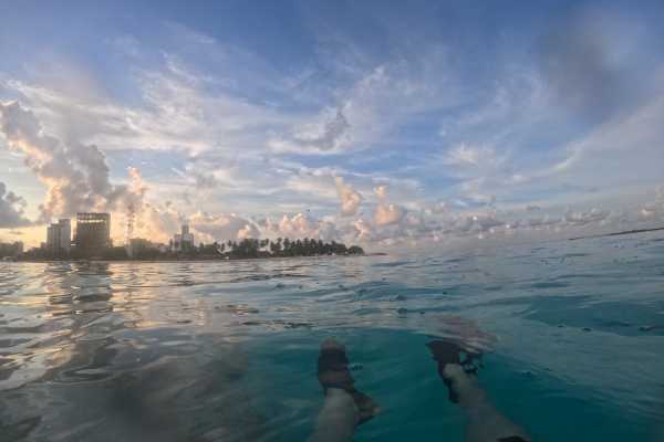 Maafushi Snorkel House Reef Sunset