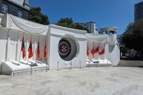 Male Victory Monument