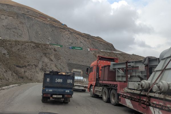 Traffic on the Road to Osh