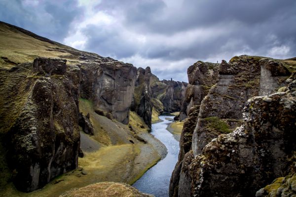 Fjaðrárgljúfur Canyon