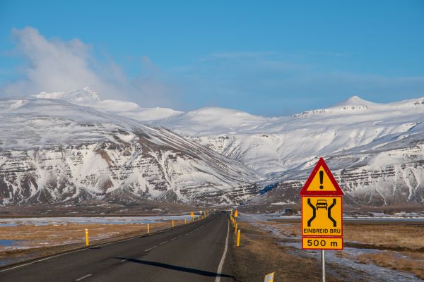 Iceland road sign single lane bridge ahead