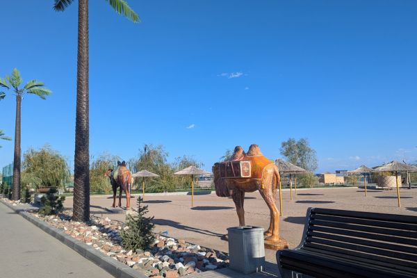 Balykchy Concrete Camels and Palm Trees