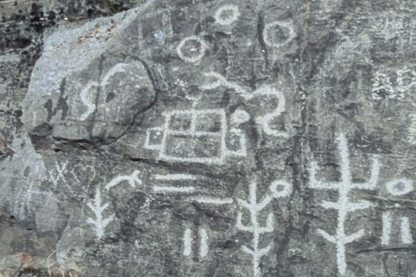 Petroglyphs at Sulaiman-Too